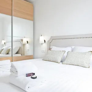 Pick A Flat's Rue D'avron - Nation Appartement Paris